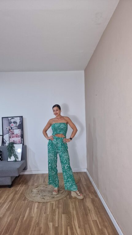CONJUNTO CHICLANA