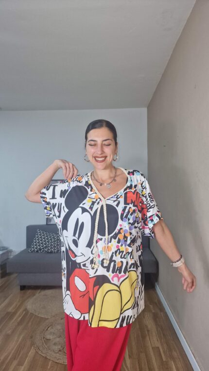 CAMISETA CURVI LICRA MICKEY LETRAS