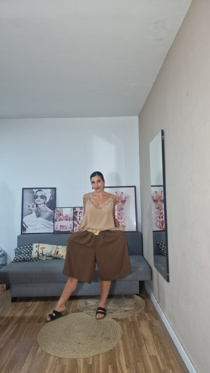 BERMUDAS CURVIS CINTURON