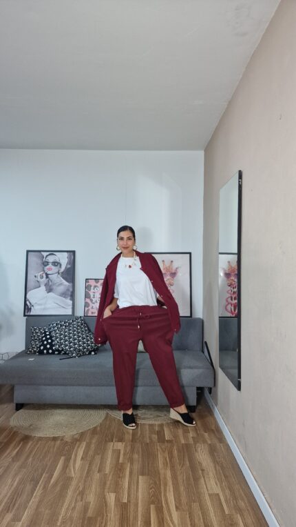 JOGGER CURVI BOTONES