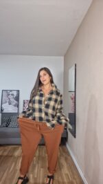 JOGGER CURVI BOTONES - Imagen 20
