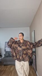 CHAQUETA CURVI ANTE ESTAMPADA - Imagen 8