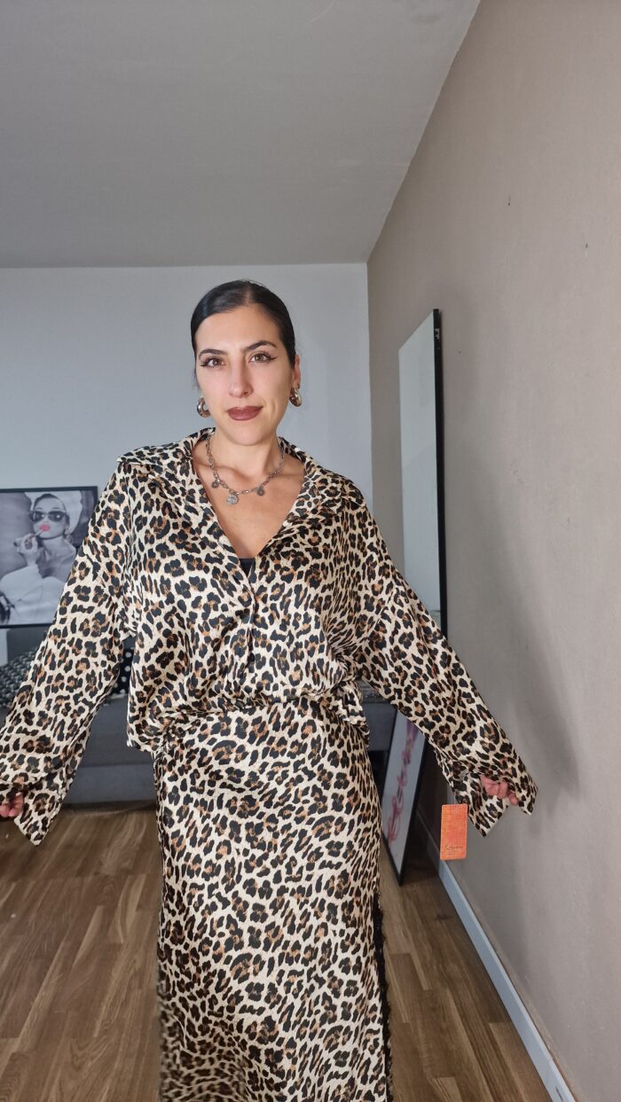 CAMISA LEOPARDO Talla pequeña - Imagen 1