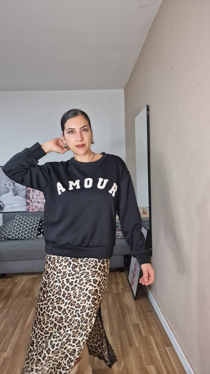 SUDADERA AMOUR talla pequeña - Imagen 1