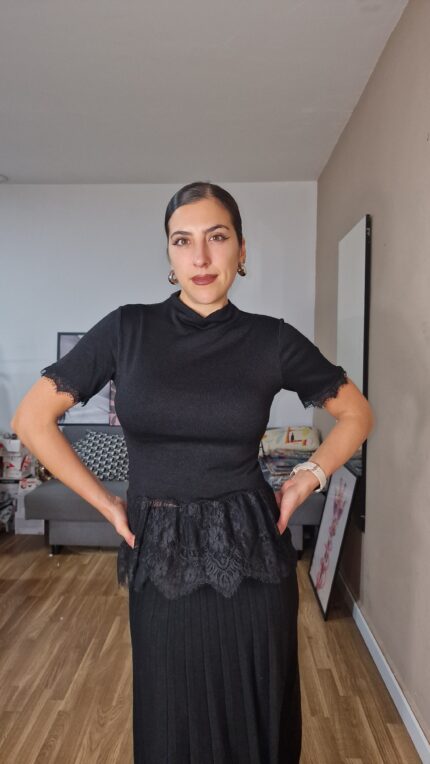 CAMISETA PUNTO ENCAJE talla pequeña