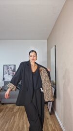 CONJUNTO CURVI BLAZER PRINT - Imagen 9