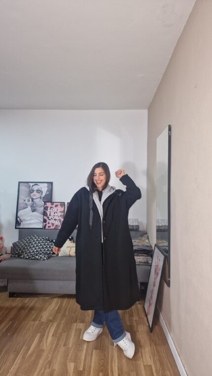 ABRIGO CURVI CAPUCHA