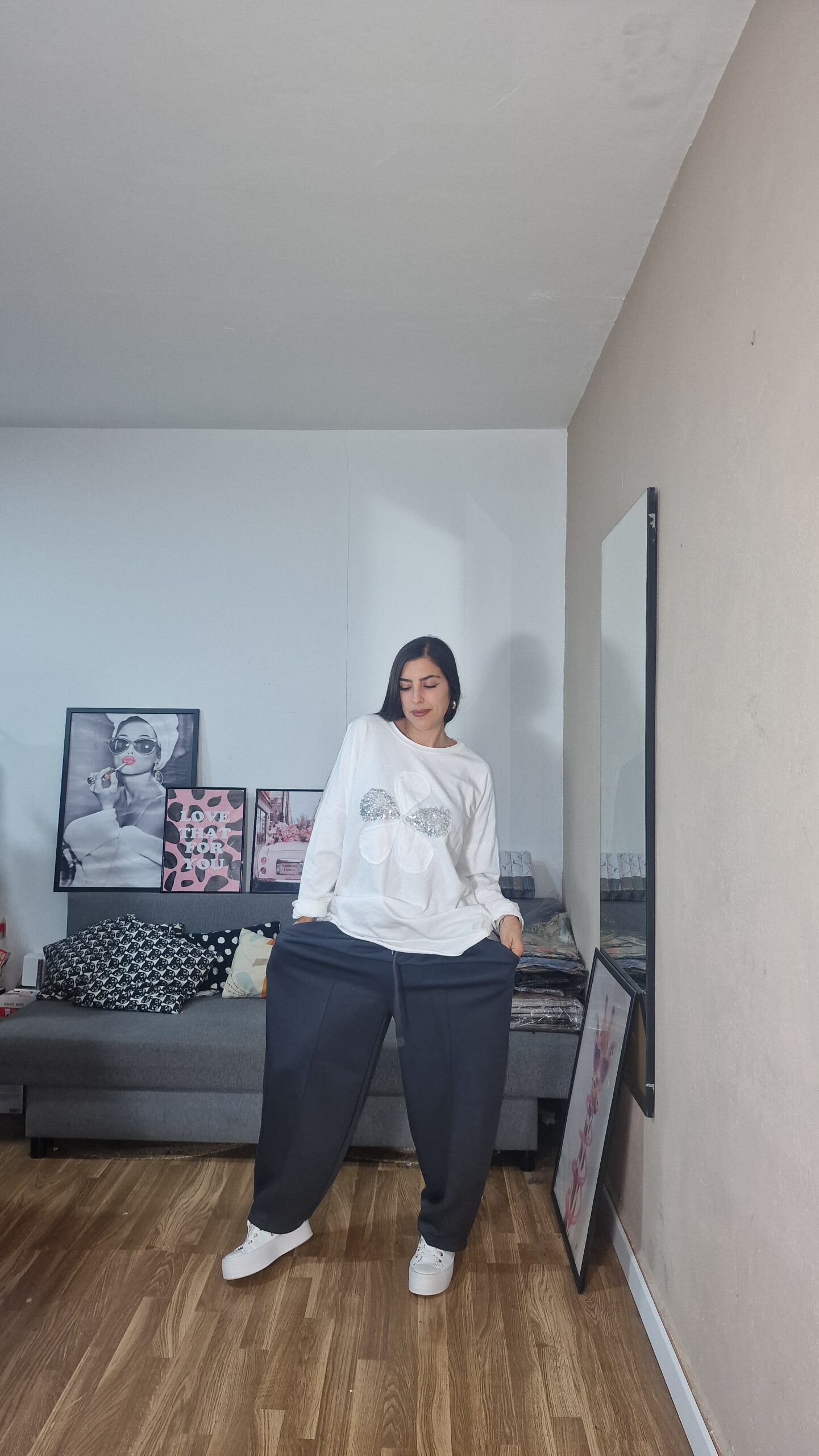 20251023_205520 JOGGER CURVI ZARA - Imagen 1
