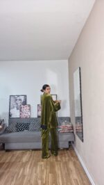 PANTALON SEMICURVI TERCIOPELO - Imagen 15