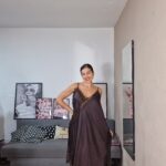 VESTIDO CURVI LENCERO ASIMETRICO