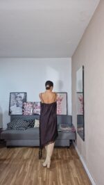 VESTIDO CURVI LENCERO ASIMETRICO - Imagen 3