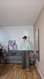 PANTALON SEMICURVI CUADROS VENECIA - Imagen 4