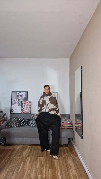 PANTALON CURVI ANCHO BASICO NEGRO