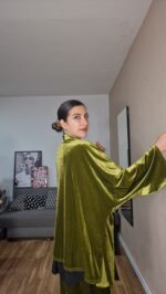 QUIMONO CURVI TERCIOPELO LISO - Imagen 7