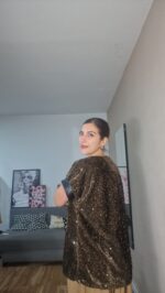 CAMISETA SEMICURVI TERCIOPELO LENTEJUELAS - Imagen 8