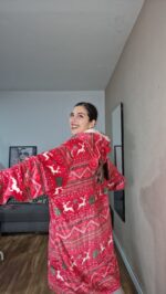 PONCHO TERCIOPELO NAVIDEÑO - Imagen 2