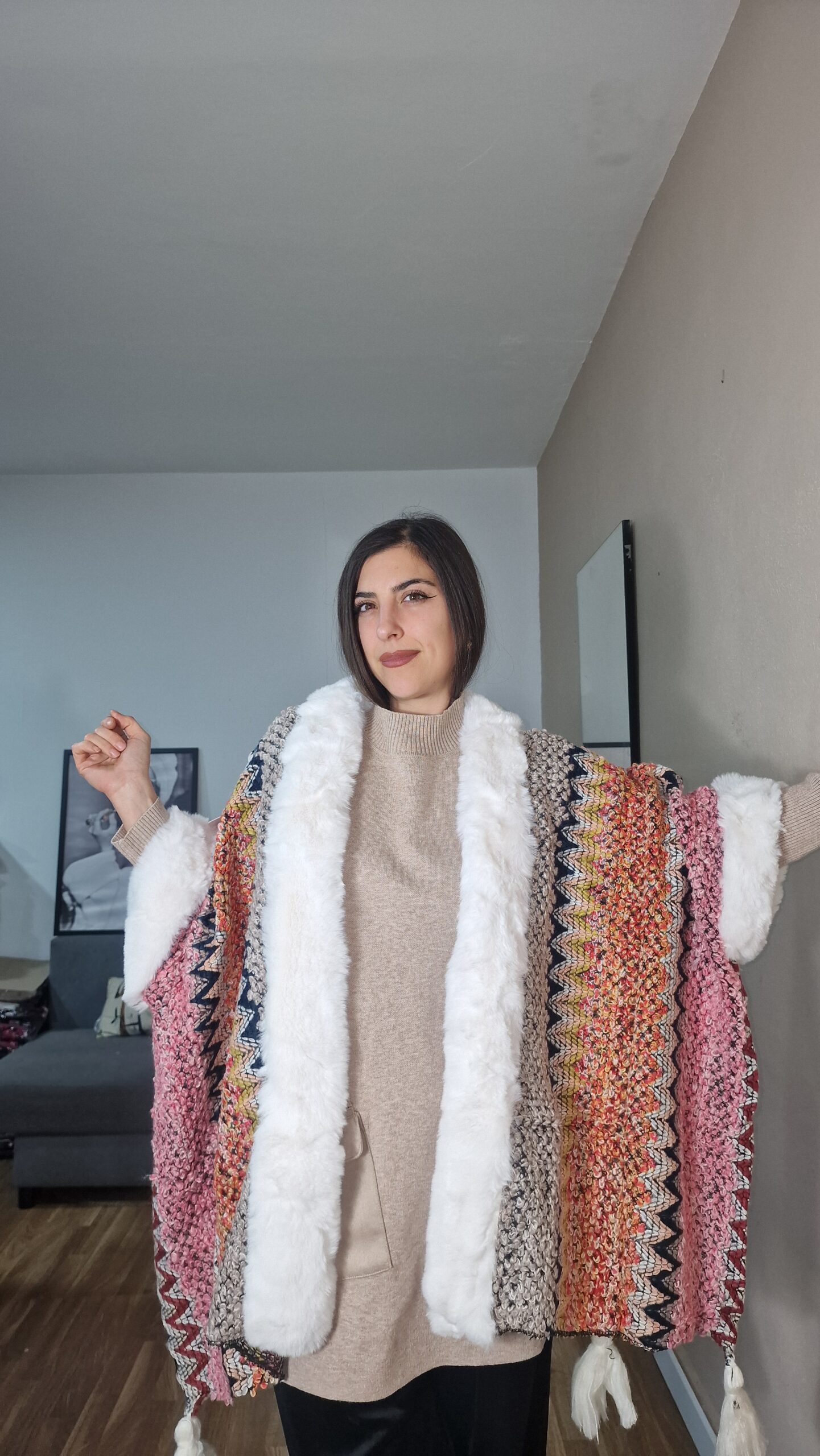 20251215_202625 PONCHO CURVI ÉTNICO - Imagen 1