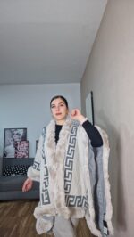 CAPA CURVI PUNTO FENDY - Imagen 2