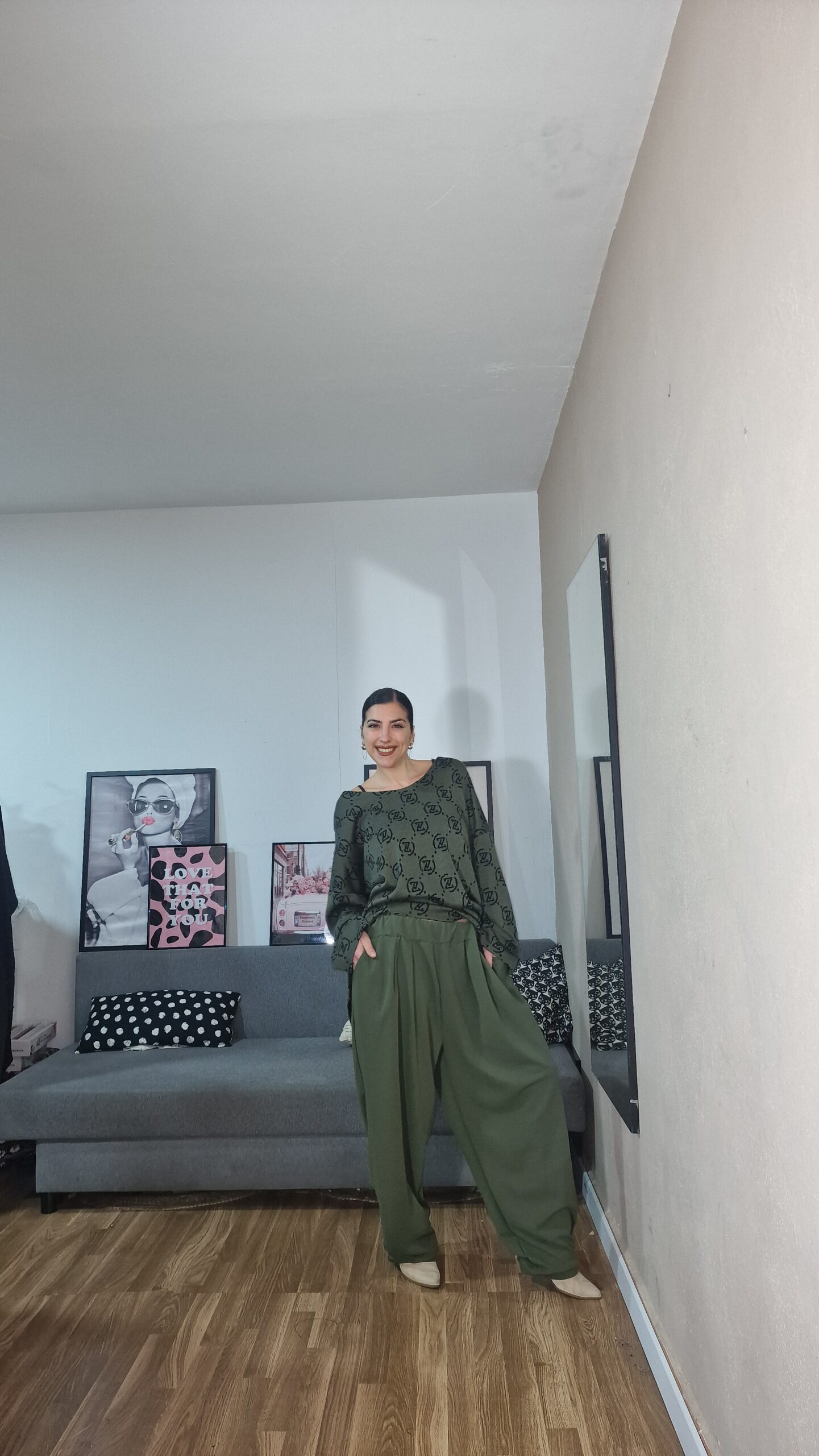 20260103_113309 JOGGER CURVI BASIC - Imagen 1