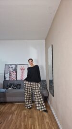 PANTALON SEMICURVI CUADROS - Imagen 3