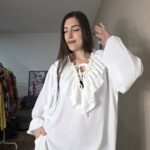 BLUSA CURVI VOLANTE CUELLO