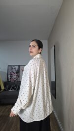 CAMISA CURVI LUNARES LAZADA - Imagen 7