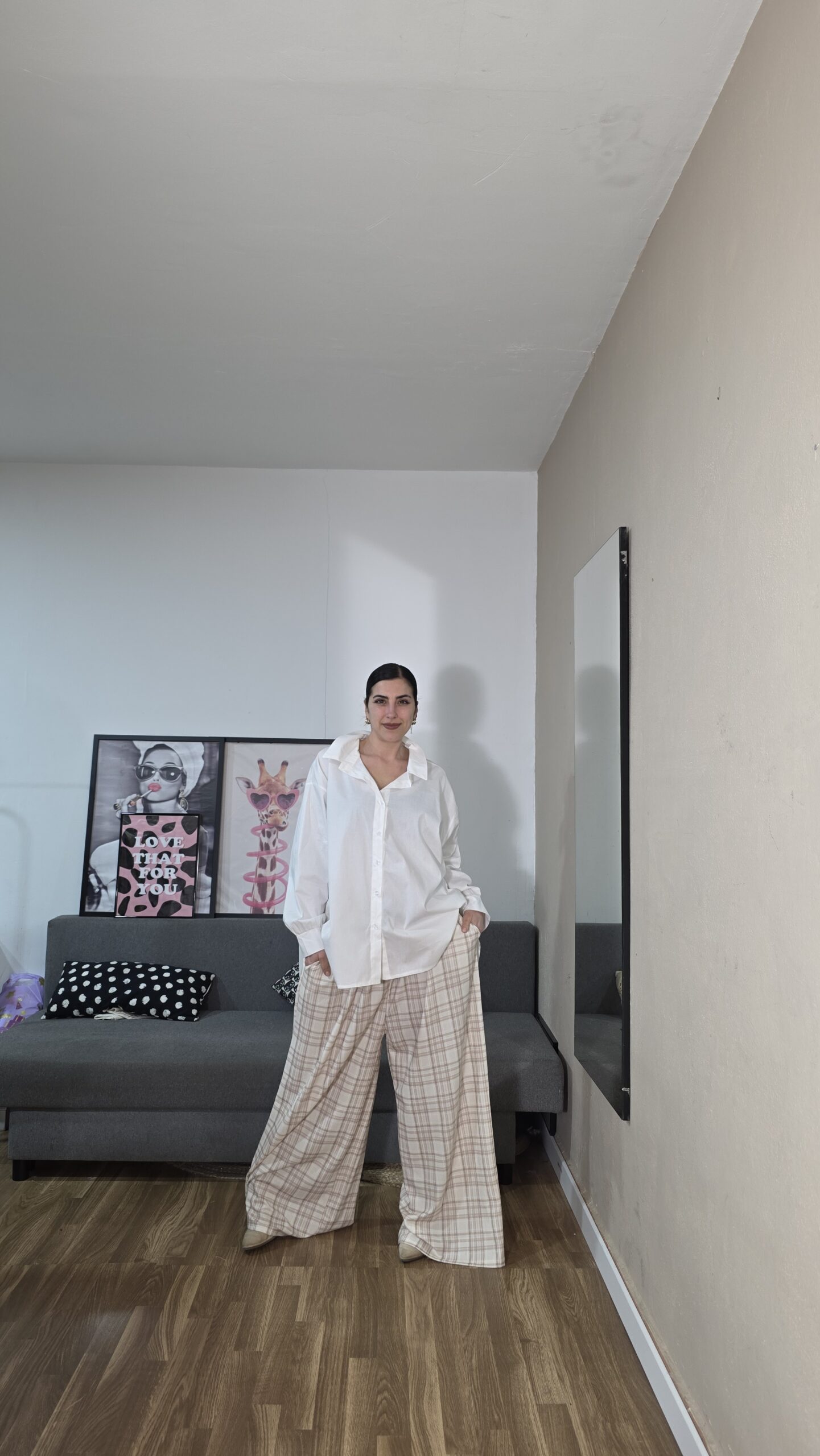 20260223_192105 PANTALON CURVI ESCOCIA - Imagen 1