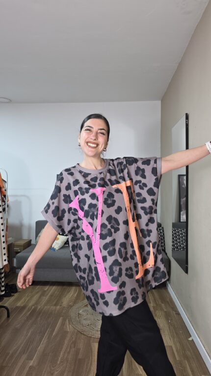 CAMISETA CURVI LEOPARDO