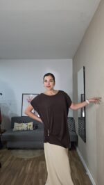 CAMISETA CURVI BROCHE LATERAL - Imagen 10