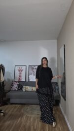 CAMISETA CURVI ASIMETRICA CON LUNARES - Imagen 12