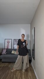 CAMISETA CURVI PERRO LUNARES - Imagen 5