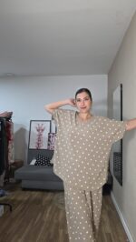 CONJUNTO CURVI LUNARES - Imagen 7