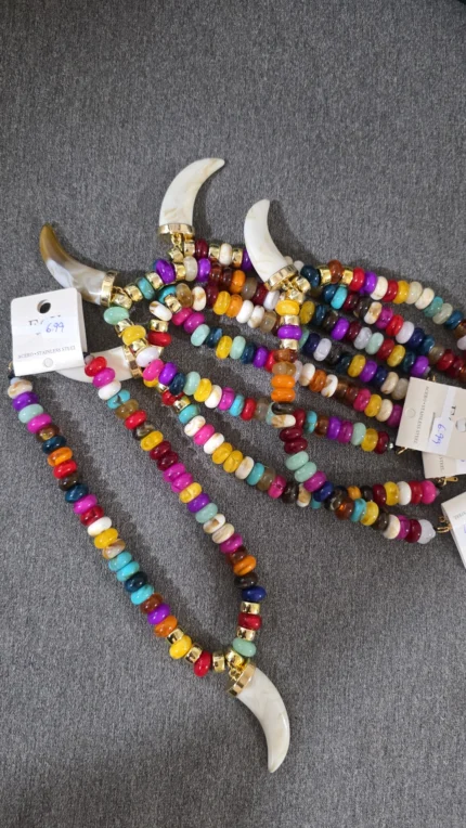 COLLAR COLMILLO MULTICOLOR