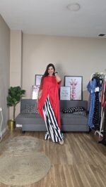 PANTALON CURVI BLANCO Y NEGRO