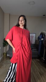 CAMISETA CURVI NUDO LARGA - Imagen 4
