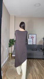 CAMISETA CURVI NUDO LARGA - Imagen 11