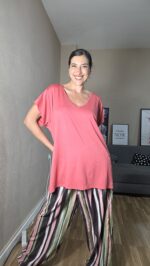 CAMISETA CURVI PICO TACHUELAS - Imagen 7