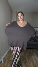 CAMISETA CURVI PICO TACHUELAS - Imagen 6