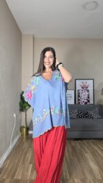 PONCHO CURVI MULTICOLOR - Imagen 6