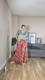 PANTALON SEMICURVI SEDA FLORES - Imagen 7