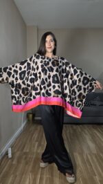 BLUSA CURVI SATEN LEOPARDO