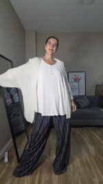 CAMISETA CURVI LICRA TACHUELAS - Imagen 7