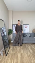PANTALON CURVI PUNTO RAYAS