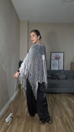 PONCHO PLATA FLECOS