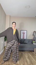 BOMBER CURVI TACHUELAS - Imagen 2
