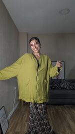 BOMBER CURVI TACHUELAS - Imagen 5