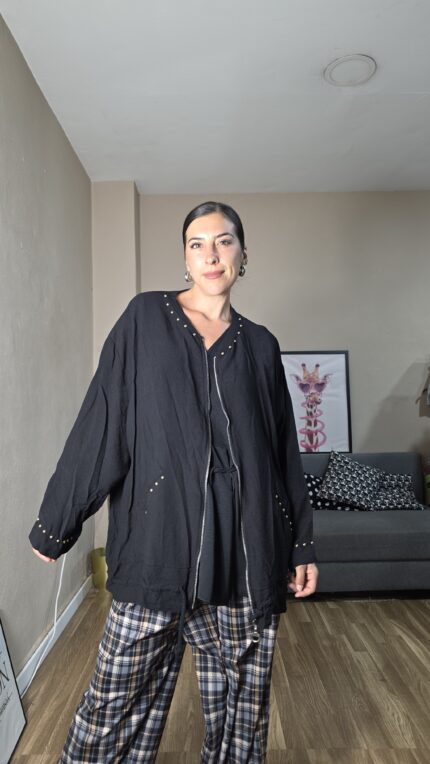 BOMBER CURVI TACHUELAS