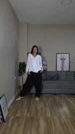 JOGGER CURVI TACHUELAS - Imagen 3