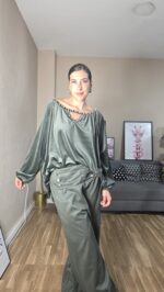 CAMISETA CURVI TERCIOPELO