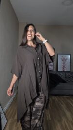 CAMISETA CURVI PICOS - Imagen 4